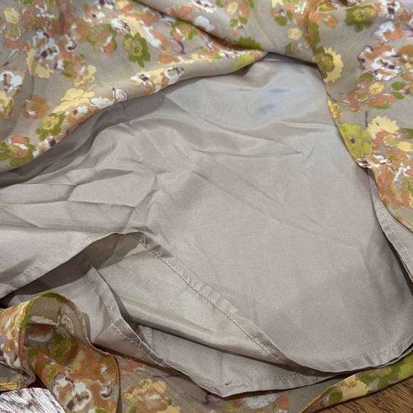 Lauren Conrad Dress - Size 2 - Picture 7 of 7